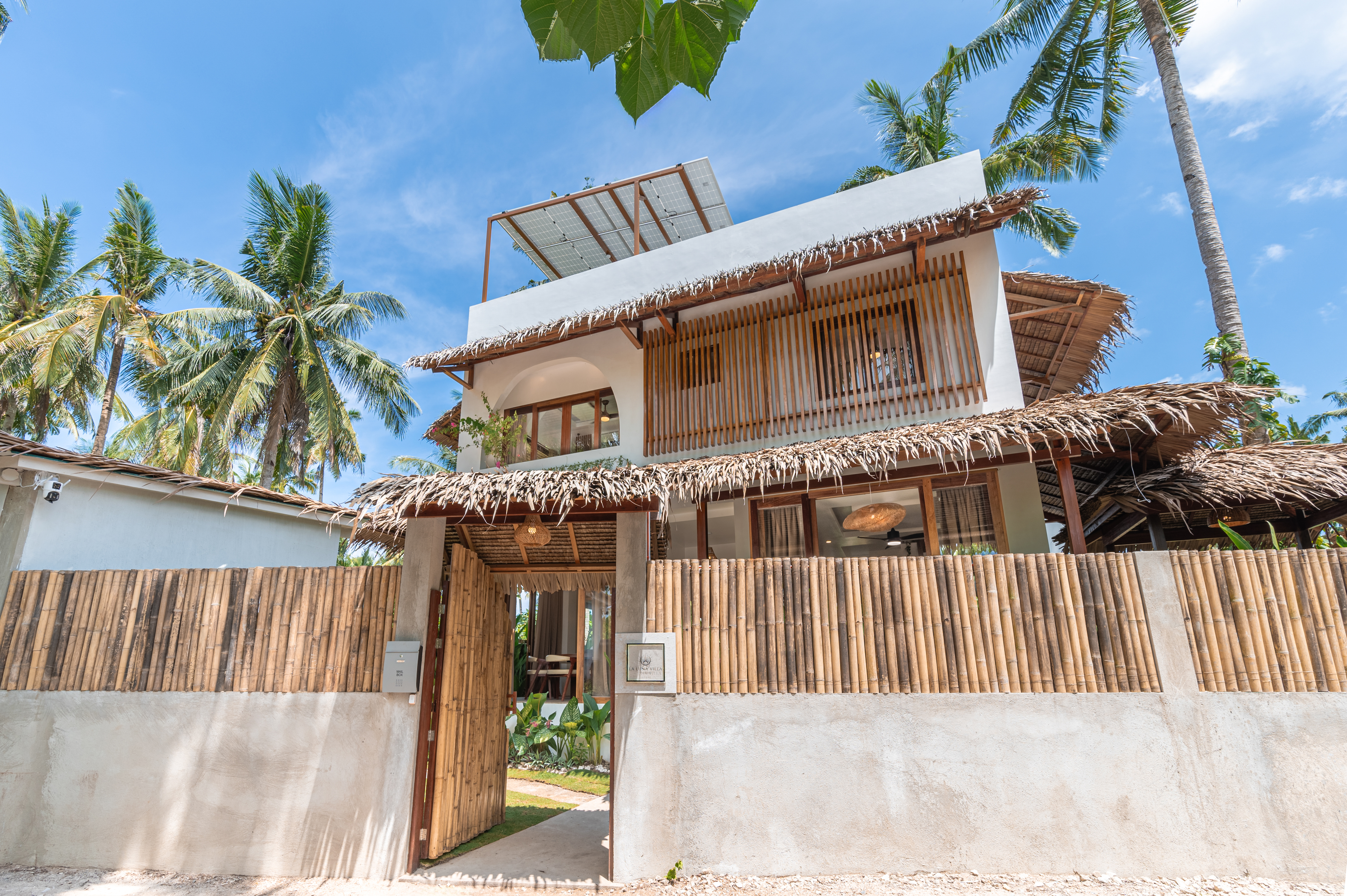 La Luna Villa in Siargao