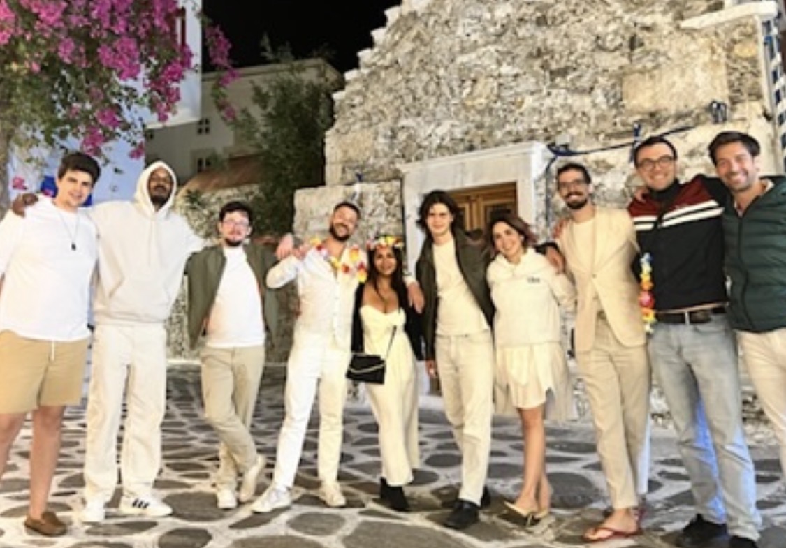 Group trip in Mykonos