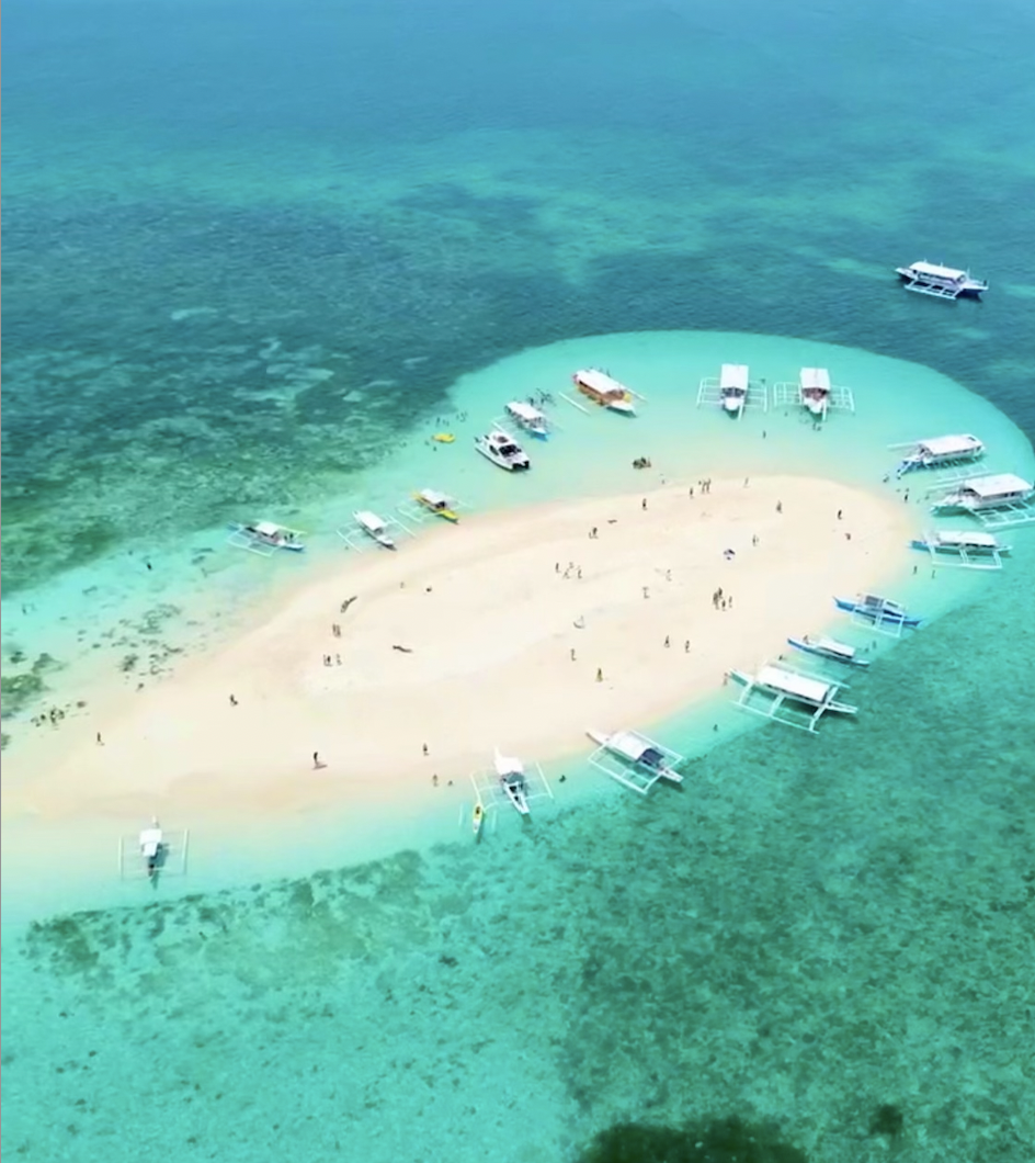 Siargao sandbar island hopping